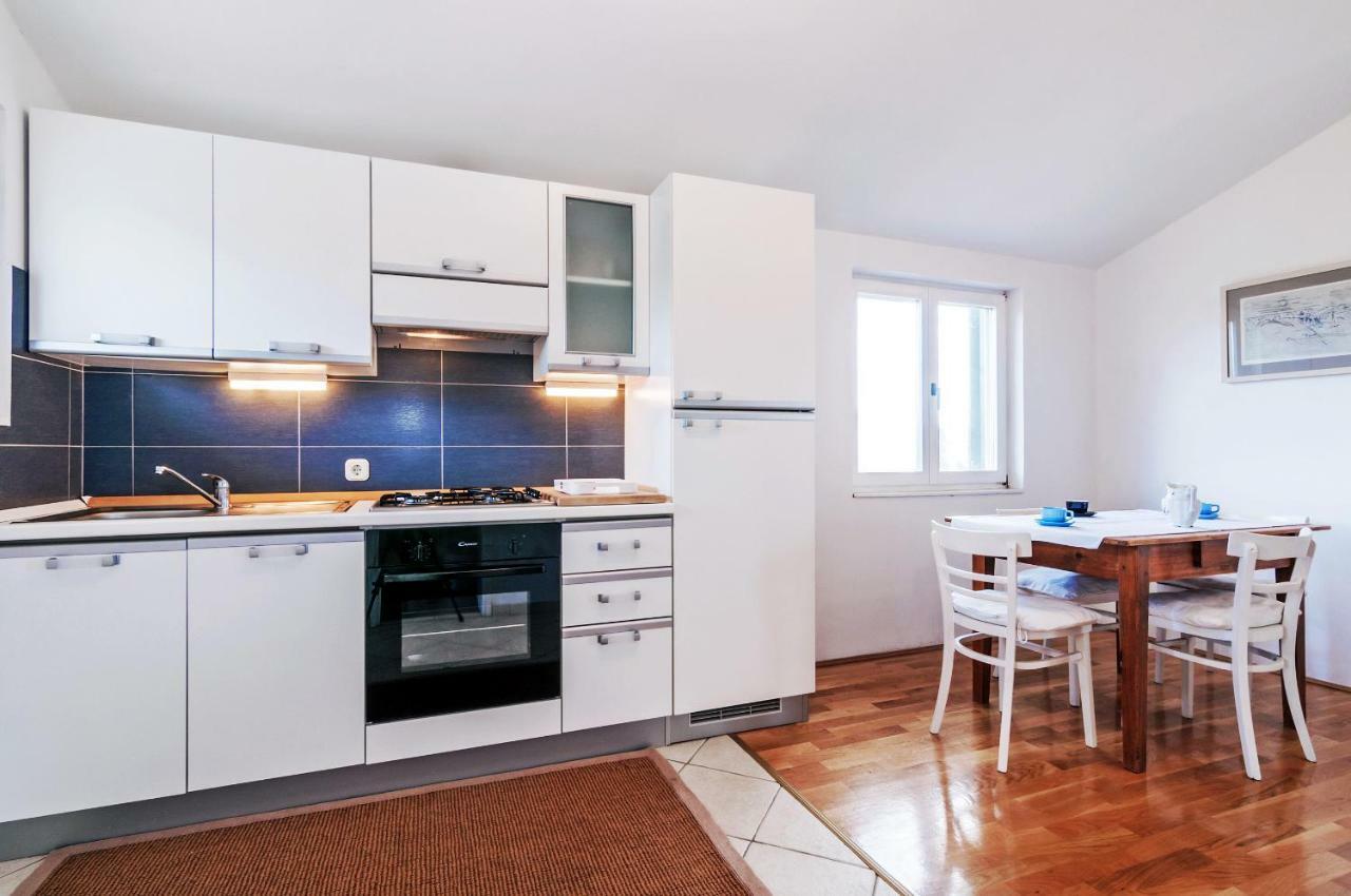 Apartmani Labud Sukosan Ngoại thất bức ảnh
