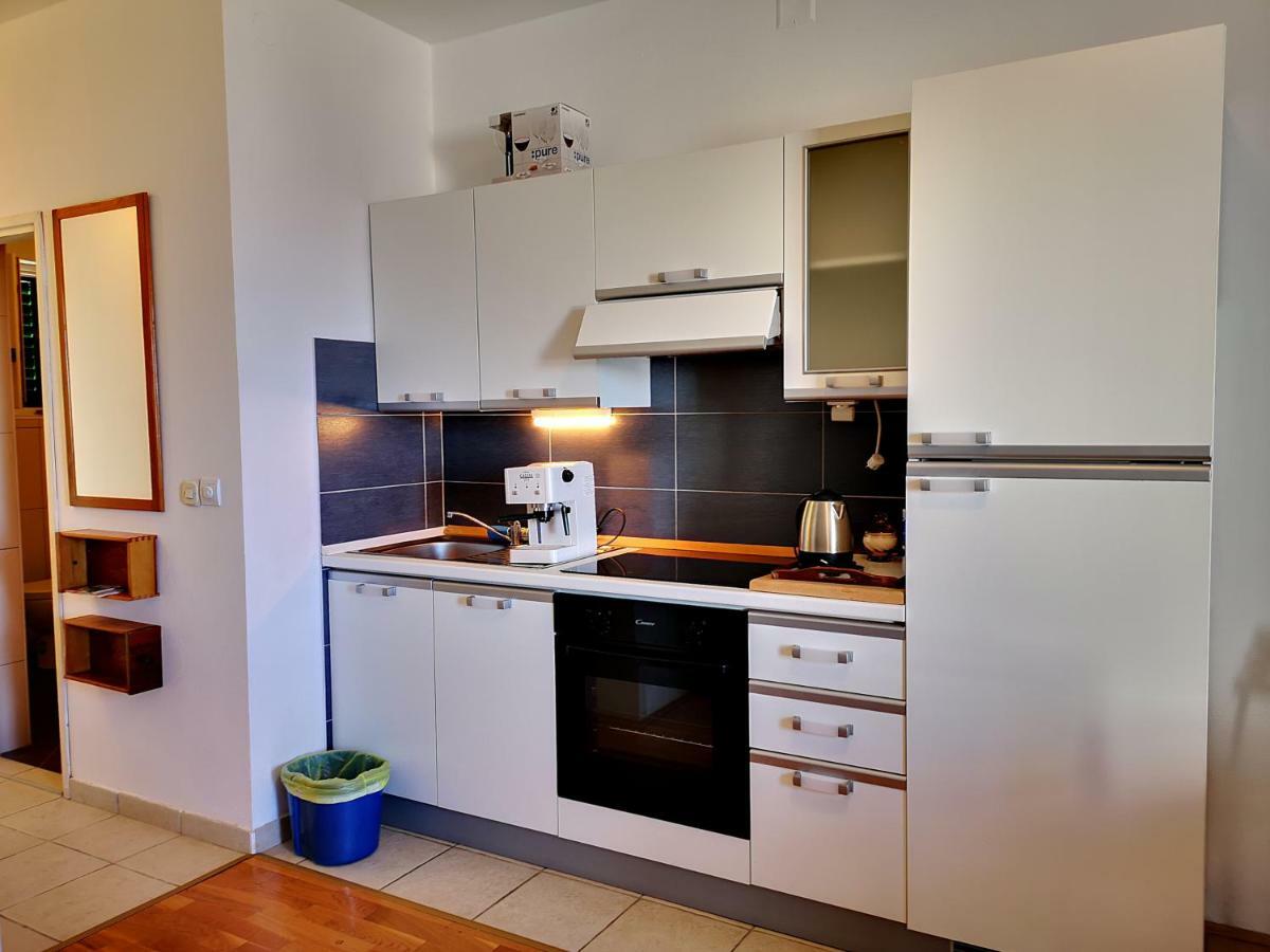 Apartmani Labud Sukosan Ngoại thất bức ảnh