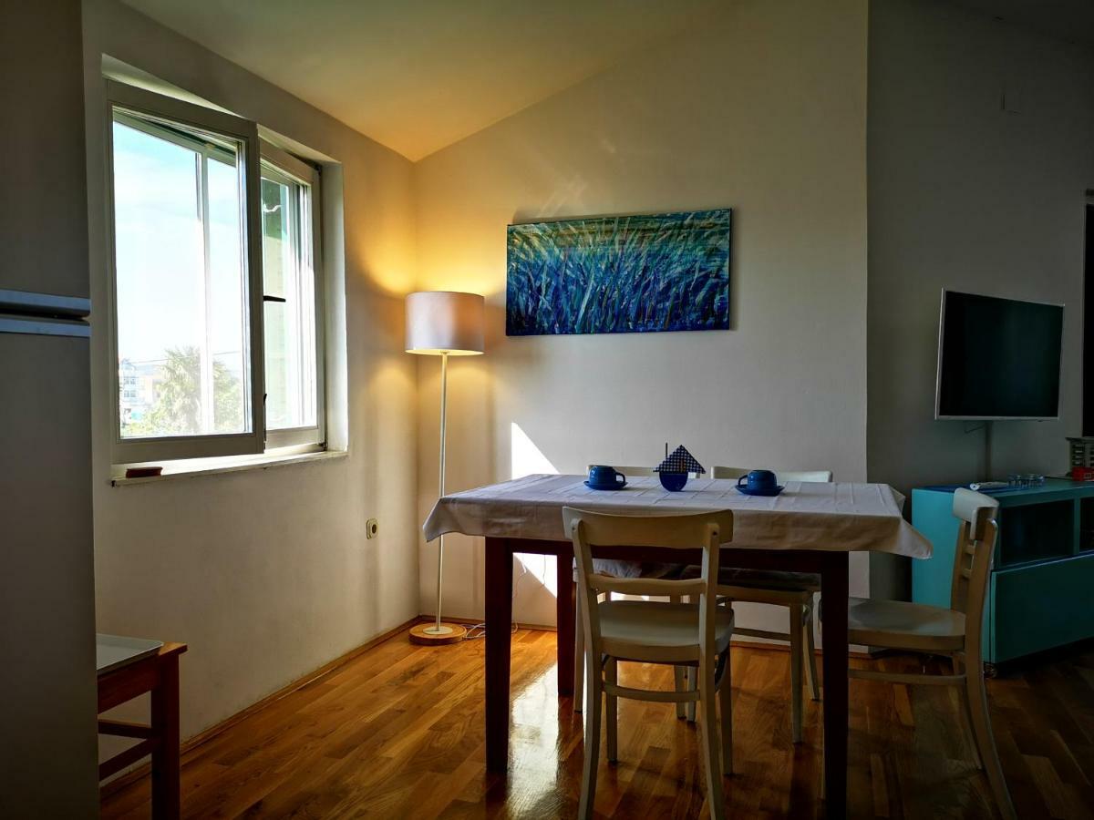 Apartmani Labud Sukosan Ngoại thất bức ảnh